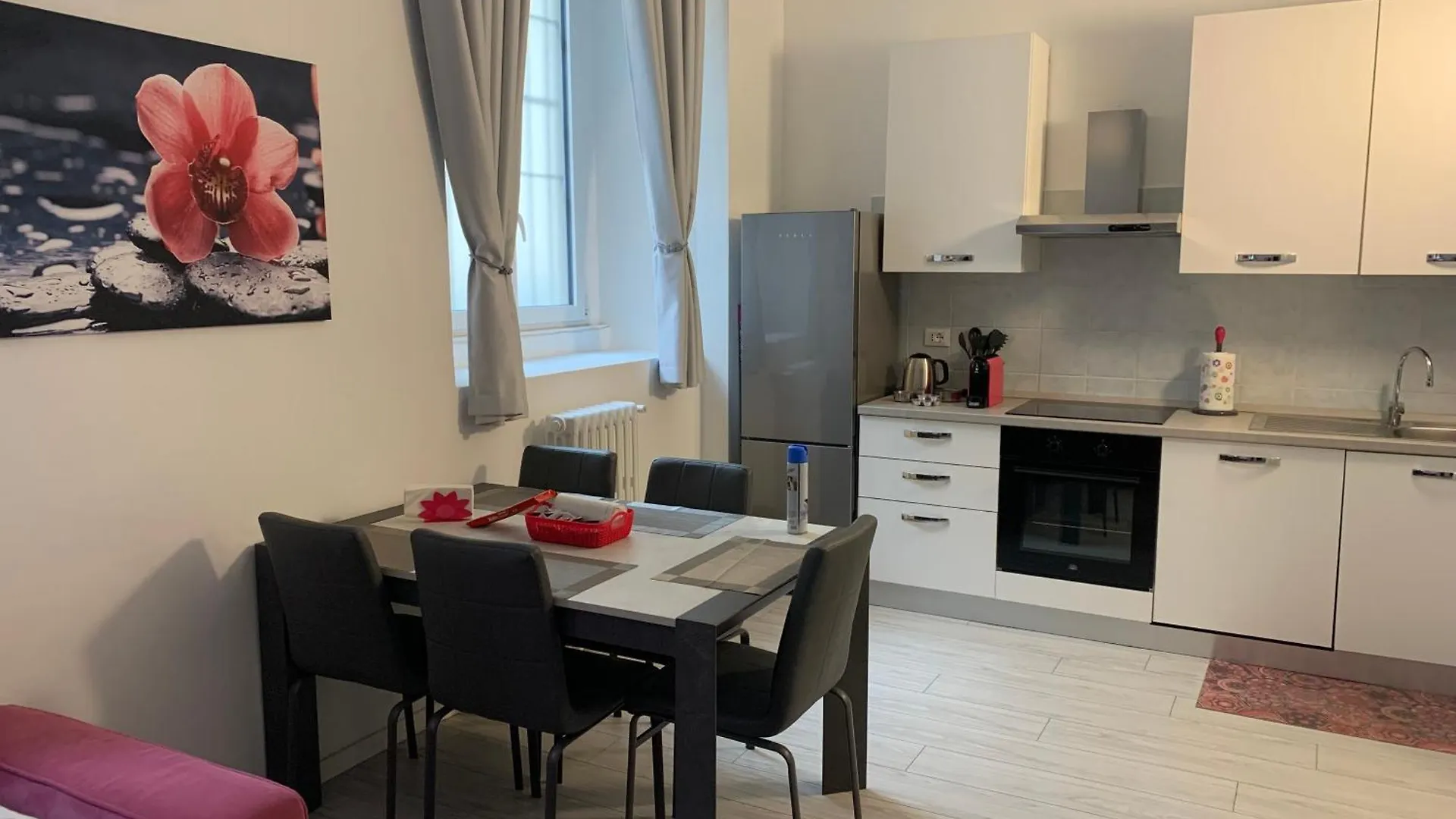 شقة La Casa Di Ale-Appartamento Nuovissimo ميلان